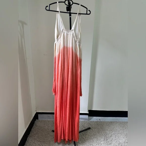 Ombre Maxi Dress with side slit - Picture 5 of 9